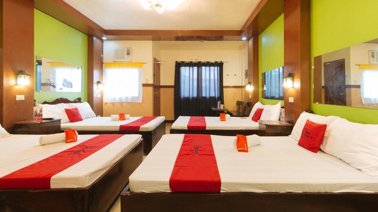 Reddoorz Plus Near Municipality Of Luisiana Laguna Екстериор снимка