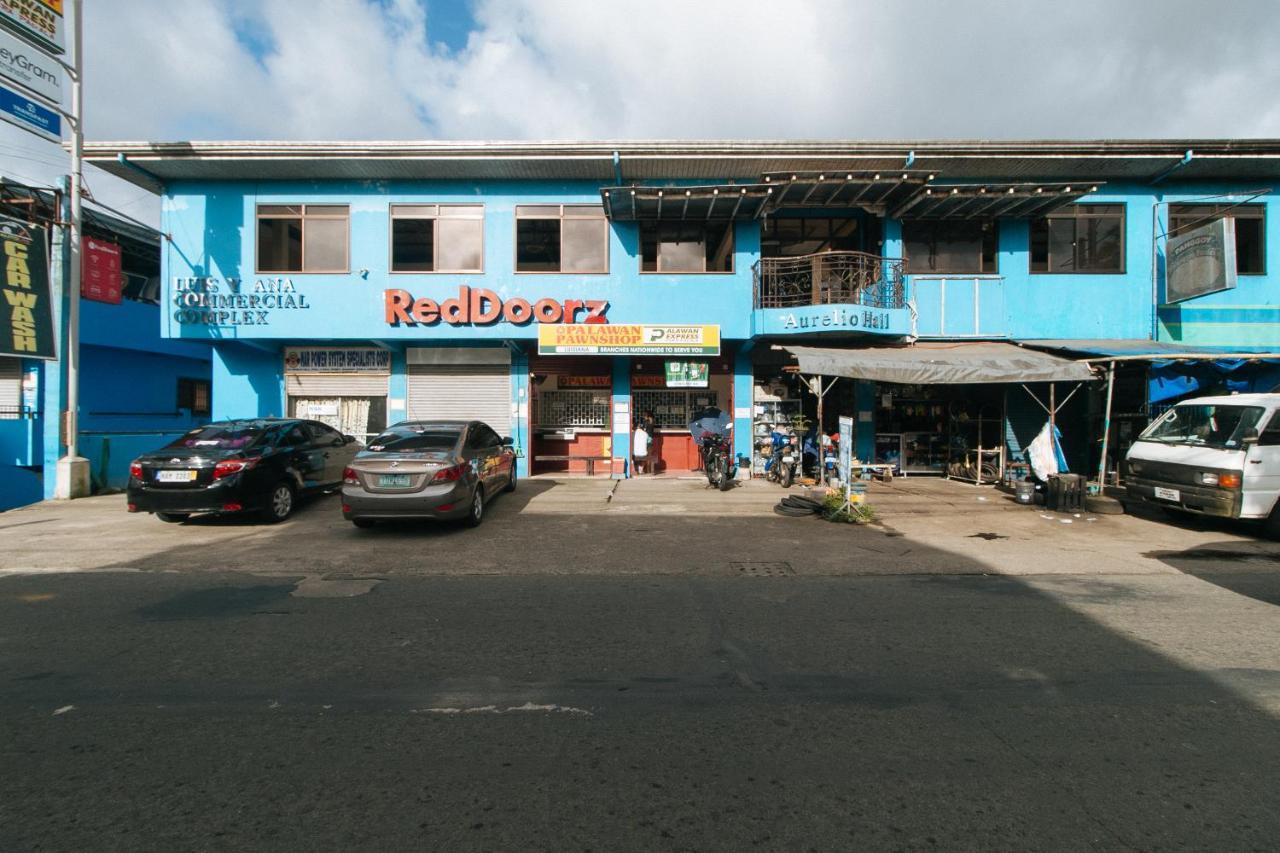 Reddoorz Plus Near Municipality Of Luisiana Laguna Екстериор снимка