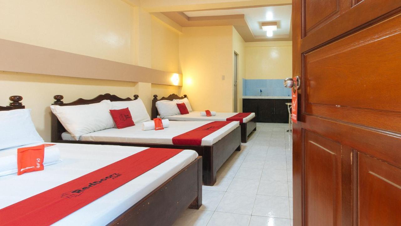 Reddoorz Plus Near Municipality Of Luisiana Laguna Екстериор снимка